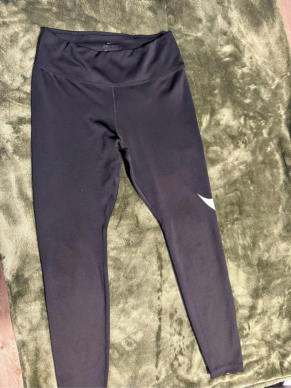 Nike Sportswear Essential Just Do It Graphic Leggings Black Medium